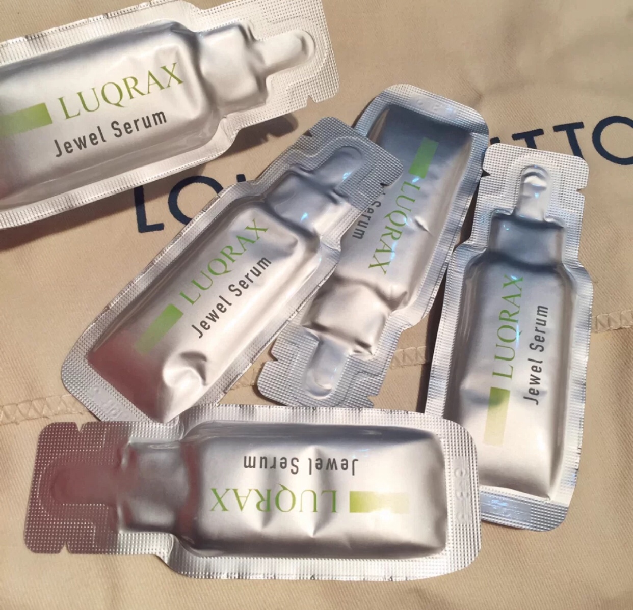 夏季面霜保湿不油腻推荐,清爽型夏季面霜学生平价