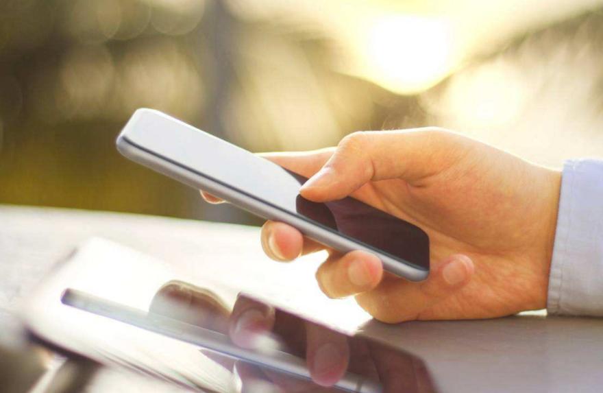 法令纹又深又长最好的解决办法,法令纹最显老怎么去除法令纹