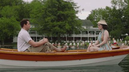 弃出轨前夫再惹桃花，纽约名媛离婚爆红，5000套美裙包裹励志大戏