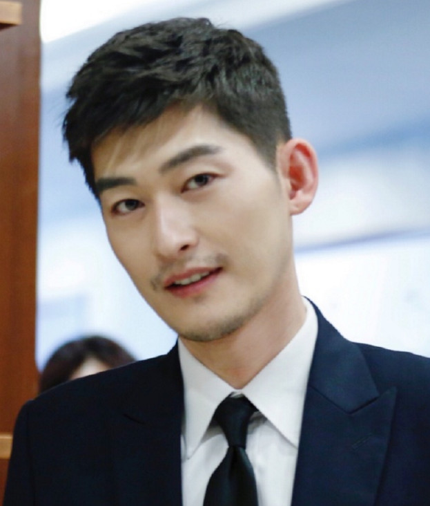 张翰显胖,张翰帅气有型气场全开