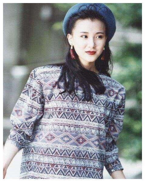 你不要天天拧他的耳朵哟，他天天评价耳萧蔷都是红的