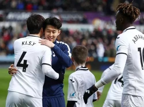 中超球衣名字拼音规范,中超球衣名字印花标准