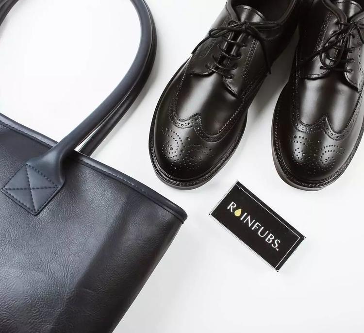 下雨天该不该穿aj,适合在雨天穿的aj