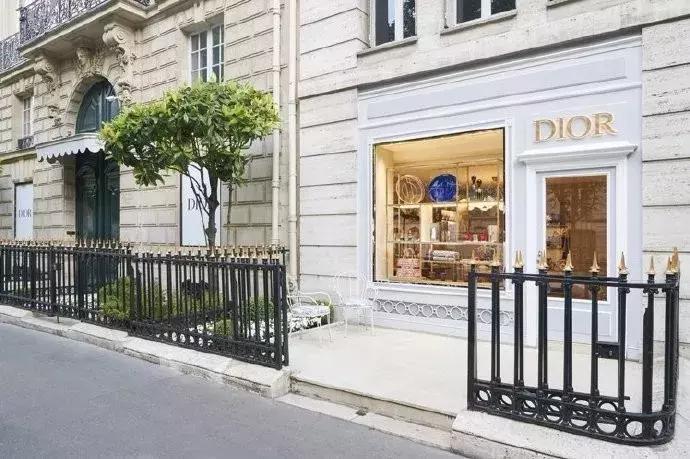 burberry郑州专卖店,burberry青岛海信