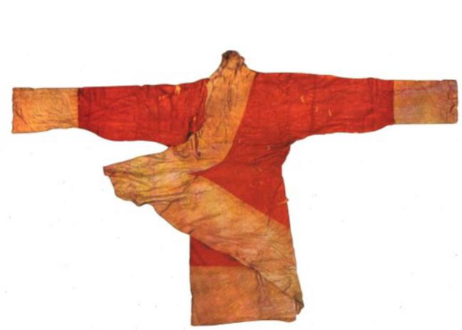 此物深埋地下千年，被誉“中华第一神灯”，设计感更是祖宗