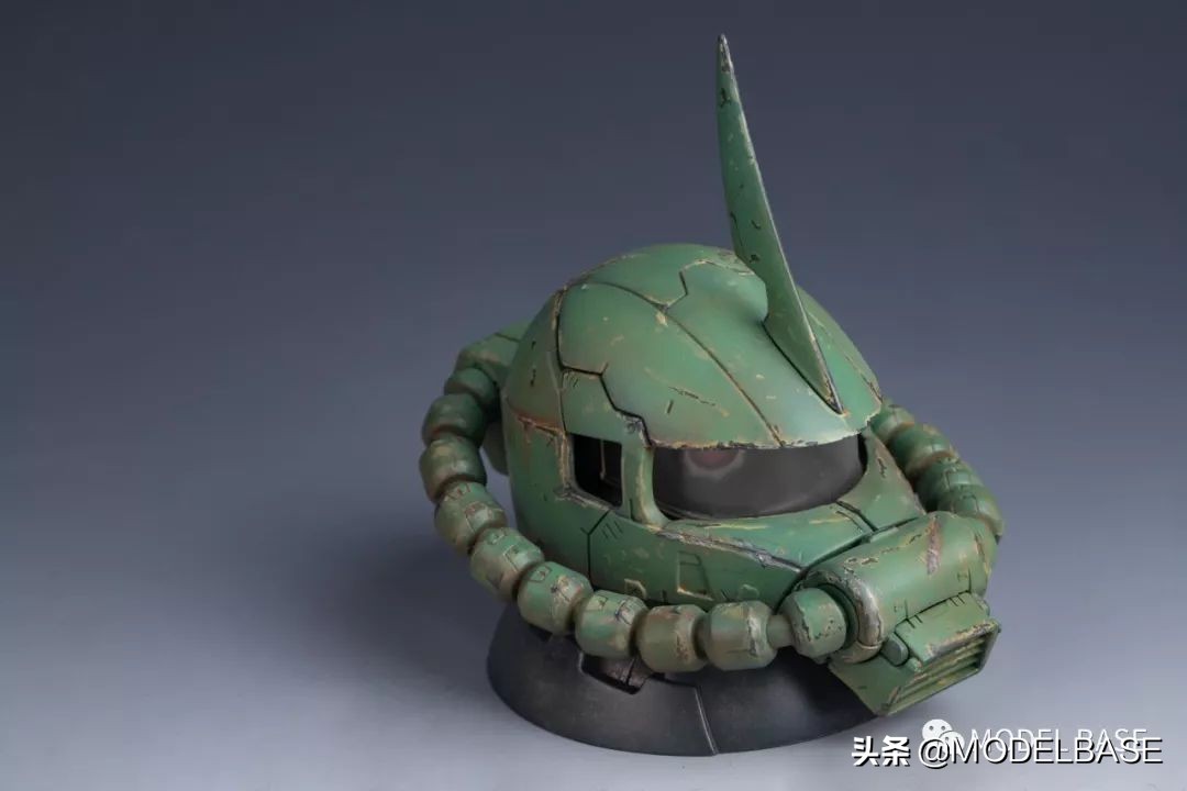 扎古扭蛋头组装,万代蓝标扎古和红标扎古