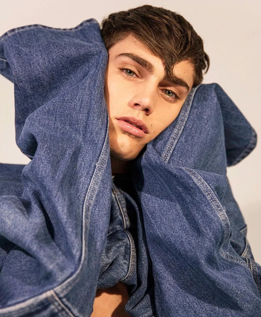 很有潜力的男生,很有潜质的小帅