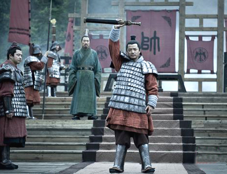 当韩信被嘲笑时,为什么韩信会被英雄歧视