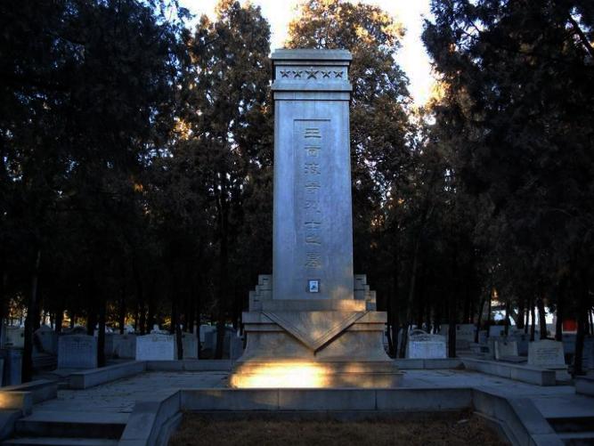 今日八宝山革命公墓,八宝山公墓的革命名人