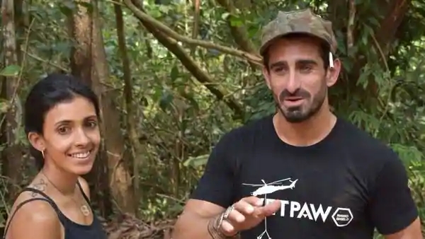 科学家试验被蛇吞,被蛇吞自救实验