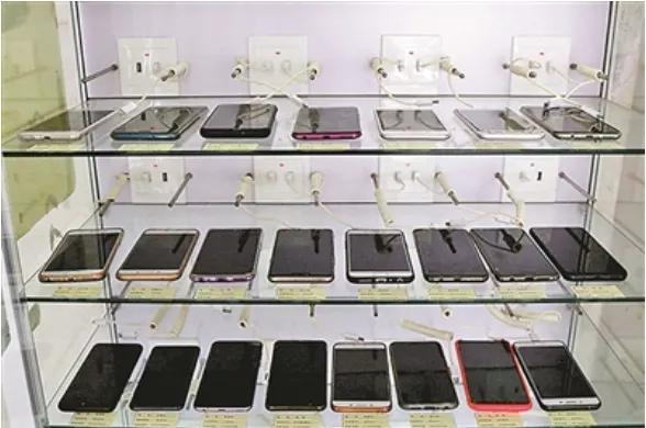 军人手机使用条例,军人使用的手机