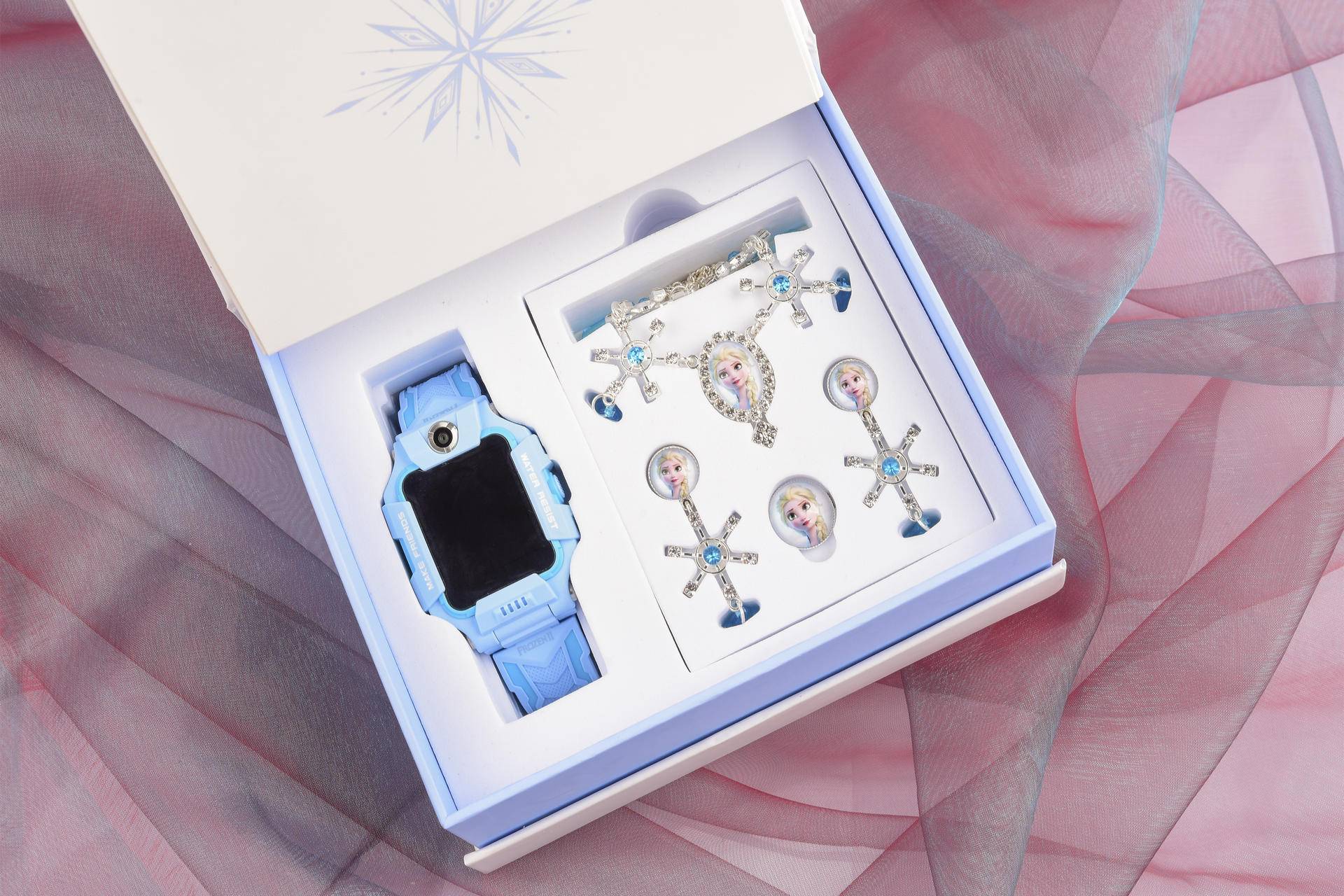 小天才电话手表z6冰雪,applewatchultra2和小天才z9冰雪奇缘