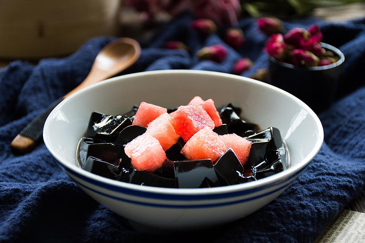 煮熟的乌龟可以做龟苓膏的吗,用自家的乌龟做龟苓膏