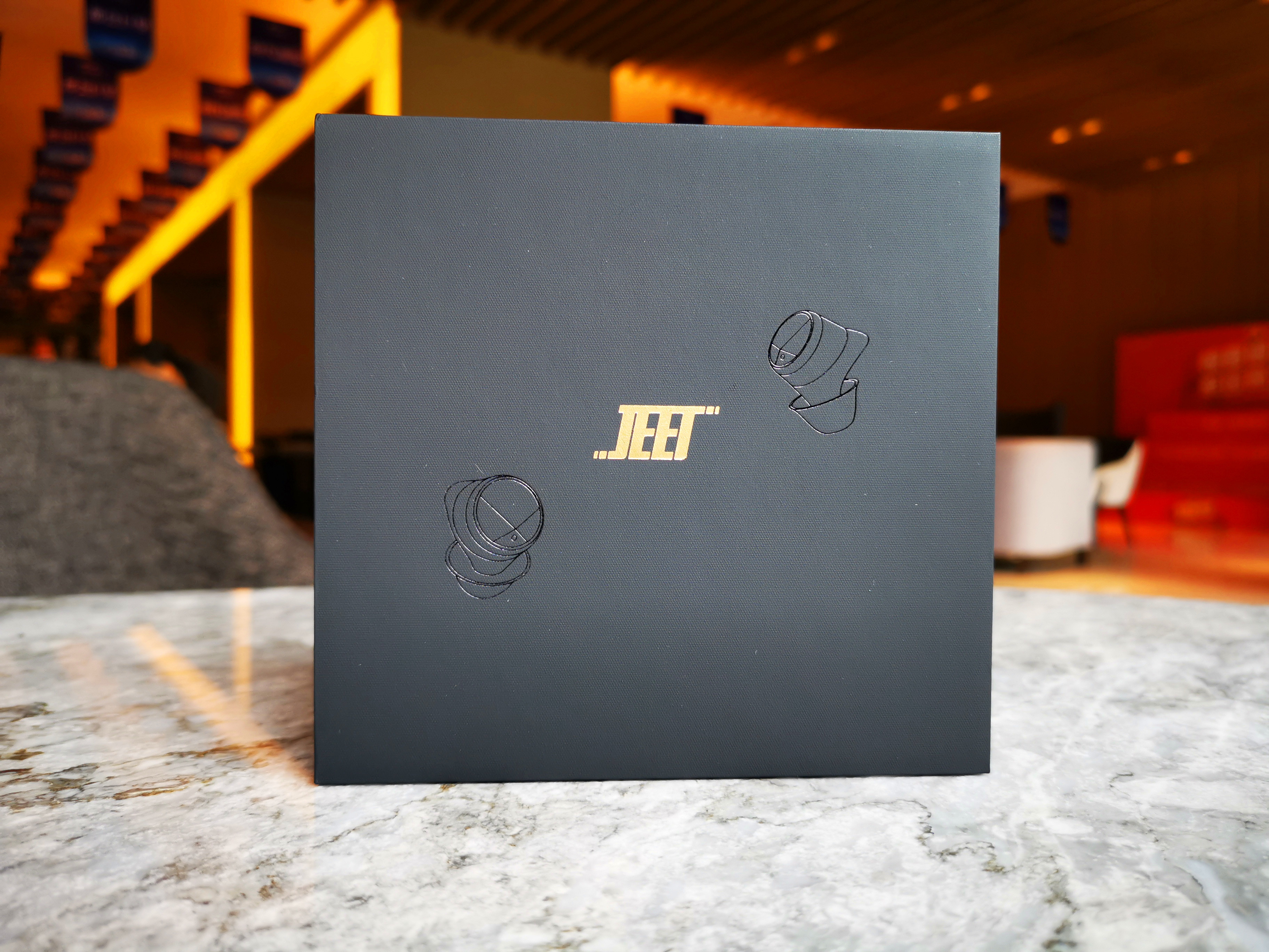 千元蓝牙耳机的终结者jeetairplus,jeetairplus蓝牙耳机对比