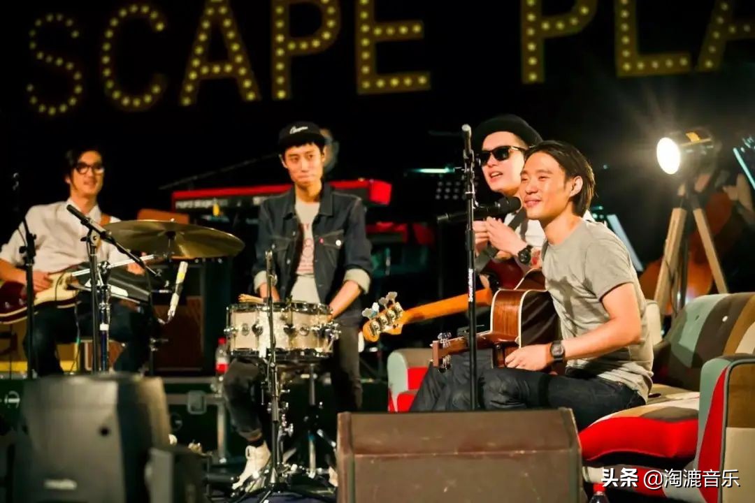 2021年，你最爱的歌都10周岁了