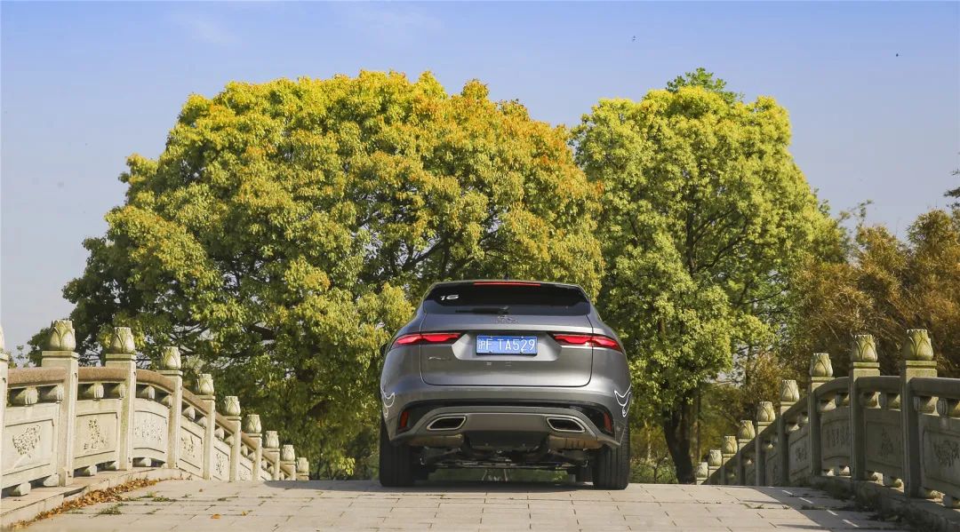 捷豹f-pacep250r-dynamic落地价,2020捷豹f-pace与glc260l4matic