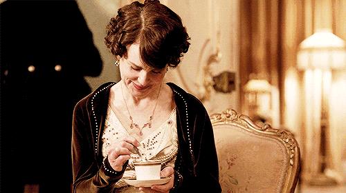 烂大街奢侈品排名,那些烂大街的单品