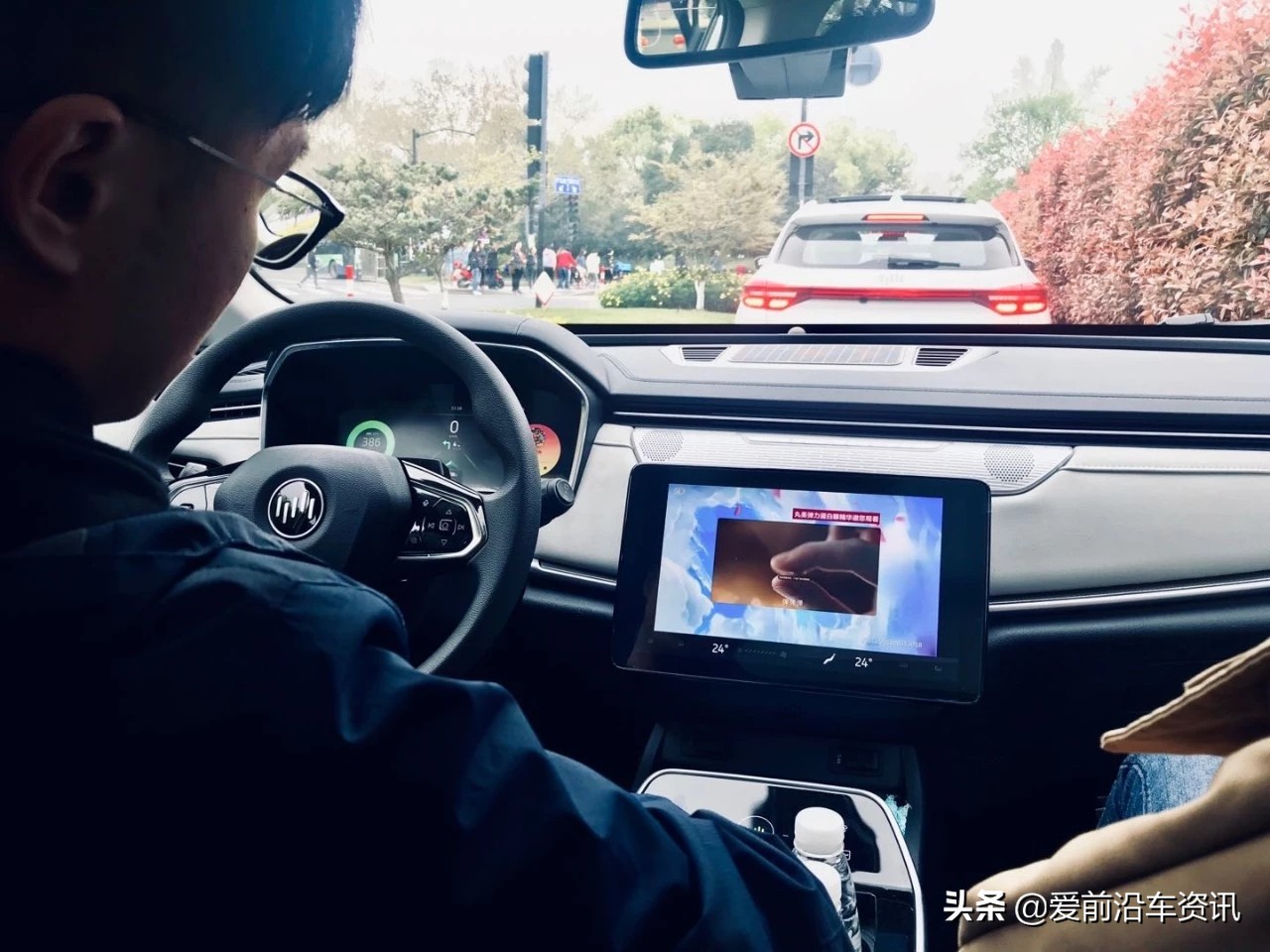 内饰汽车豪华,内饰豪华性价比