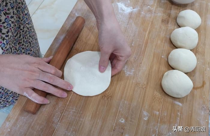 家有面粉,家有面粉怎么做好吃的