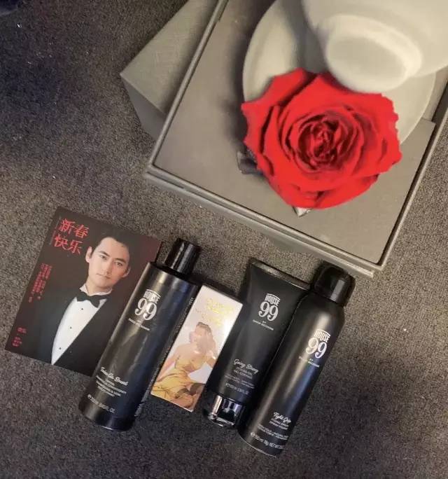 明星春节时期送礼物,明星春节礼物推荐