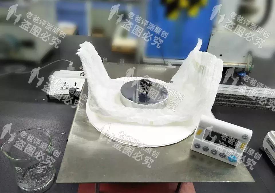 老爸评测直播拉拉裤,测评最好用的拉拉裤