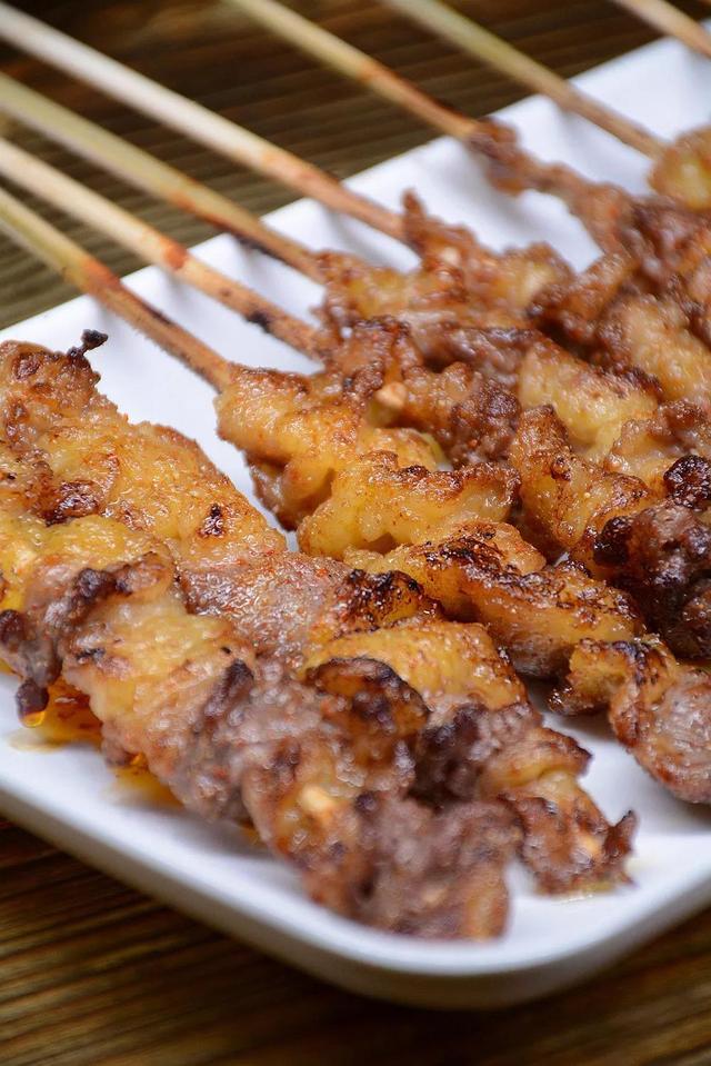 比顺德潮汕还生猛!广东这座小城又撩又骚,现在去正是好时机