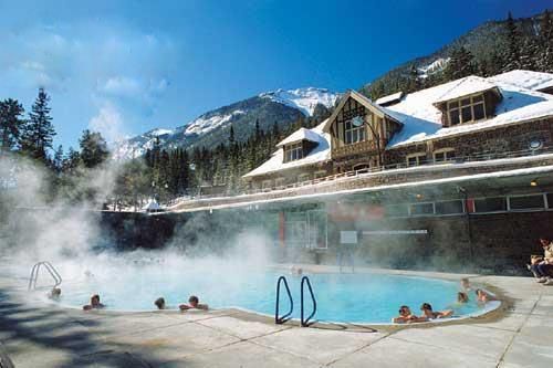 平民消费的温泉度假酒店推荐,蓝山源岭南东方温泉度假酒店