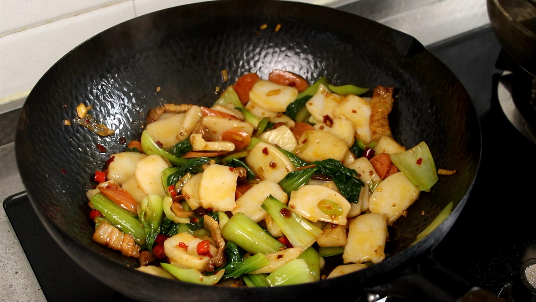 一个正宗的炒年糕的方法,最简单的家常炒年糕做法