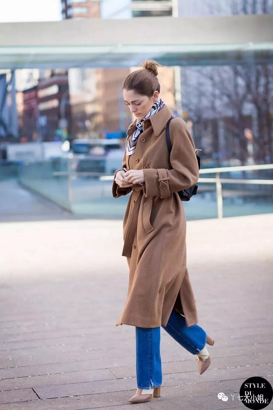 秋冬一定要穿出时髦贵气感,今年秋冬最时髦的颜色搭配