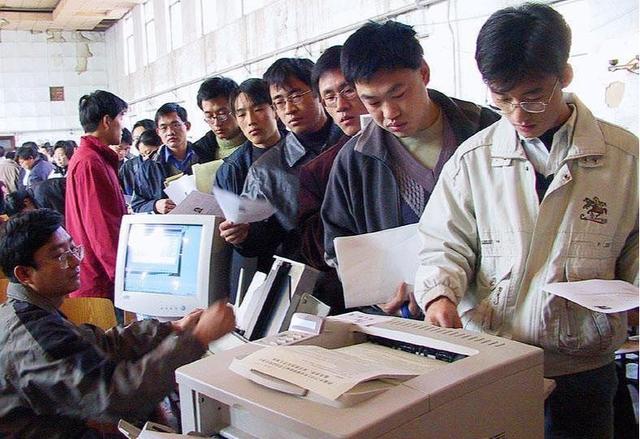 学的是“吃青春饭”专业,过了35岁怎么办?怪不得那么多人报考