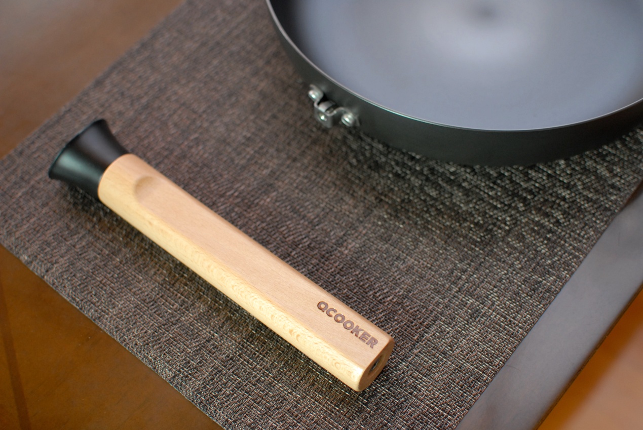 无涂层精铁平底煎锅不粘锅,钛金无涂层24寸煎锅