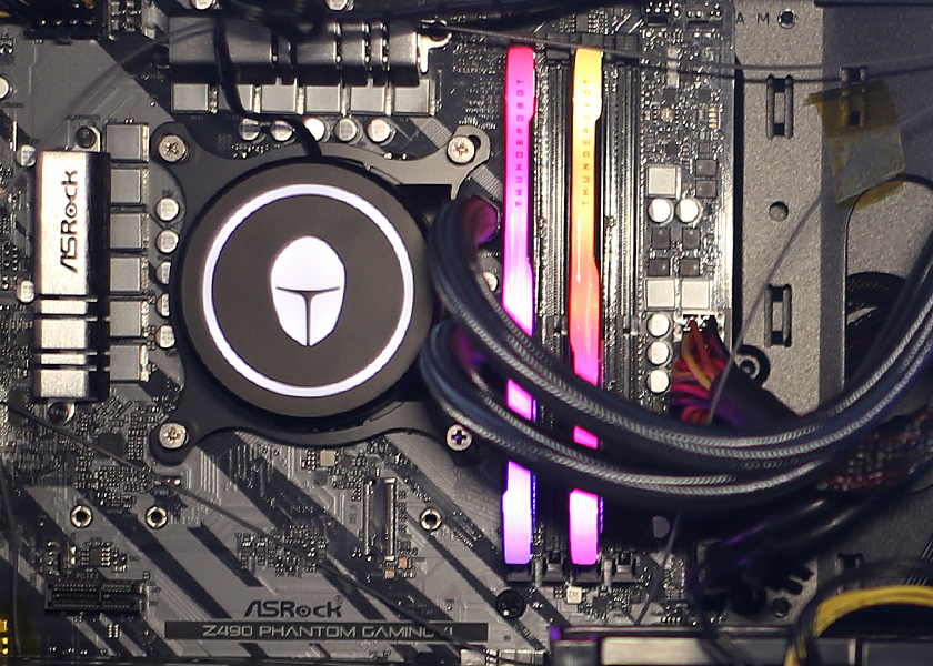 灯光酷炫实力不俗，雷神记忆魔人RGB内存