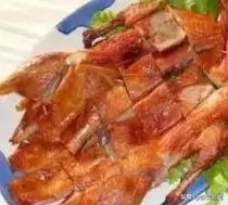 脆皮烤鹅制作全过程,广式烤鸭怎么才更脆皮