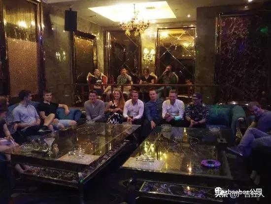 为啥外国人喜欢去夜店,为什么老外喜欢到中国