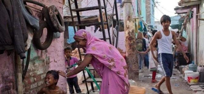 这个国家感染人数可能破5亿，上千万人或丧命