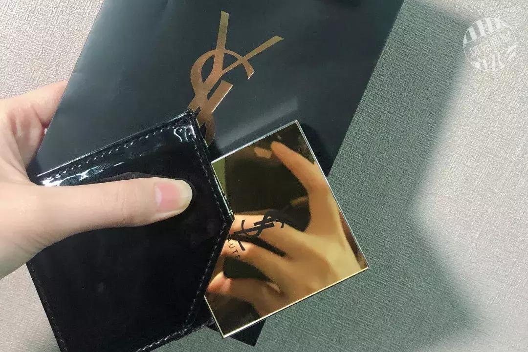 ysl在香港开了家美妆快闪酒店,ysl在上海哪里