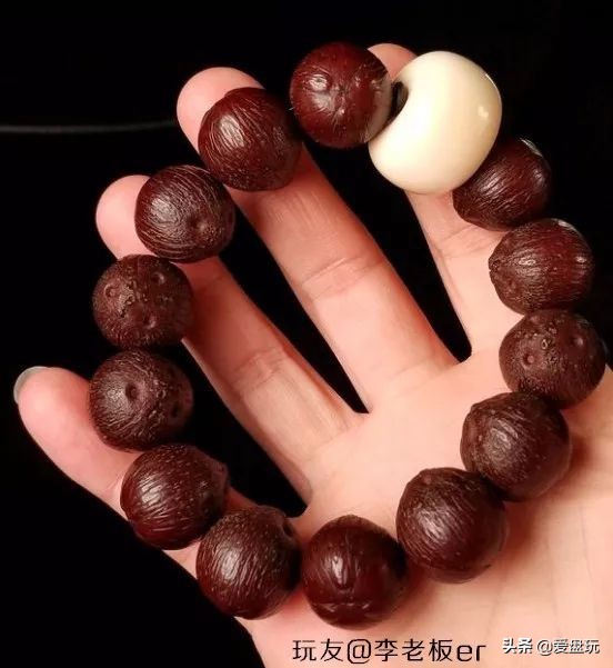 滴血莲花菩提子盘玩10年效果图,最简单菩提盘玩方法