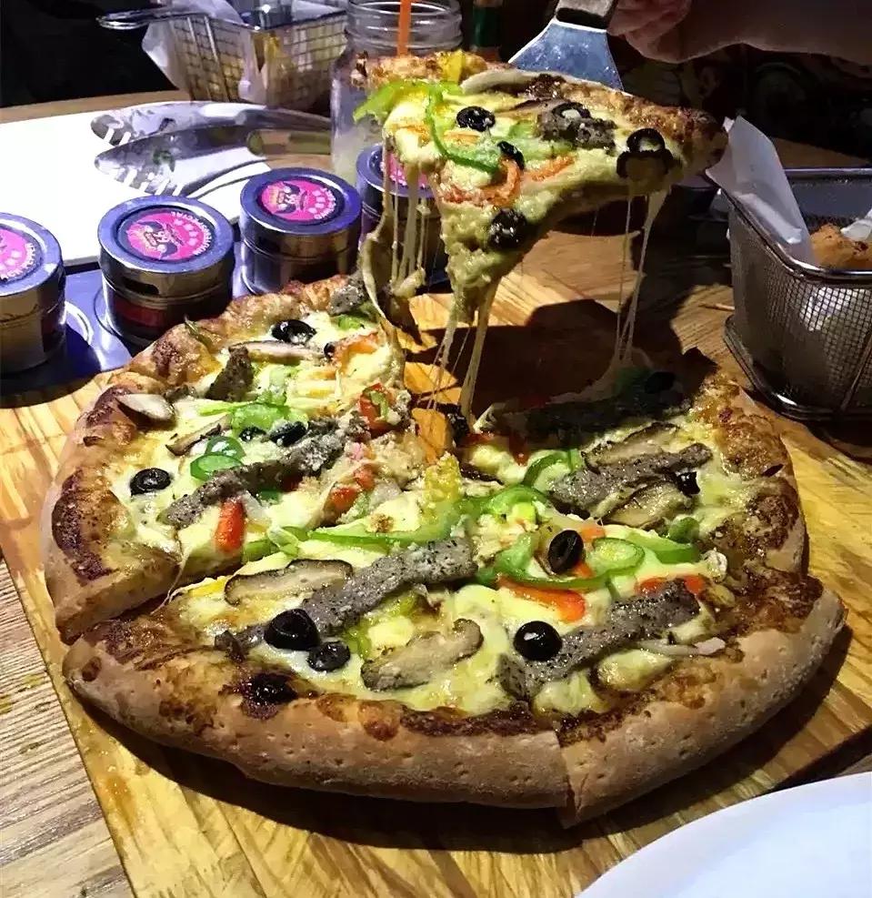 吃腻了家常菜偶尔也要换换口味,推荐哪一家的披萨好吃