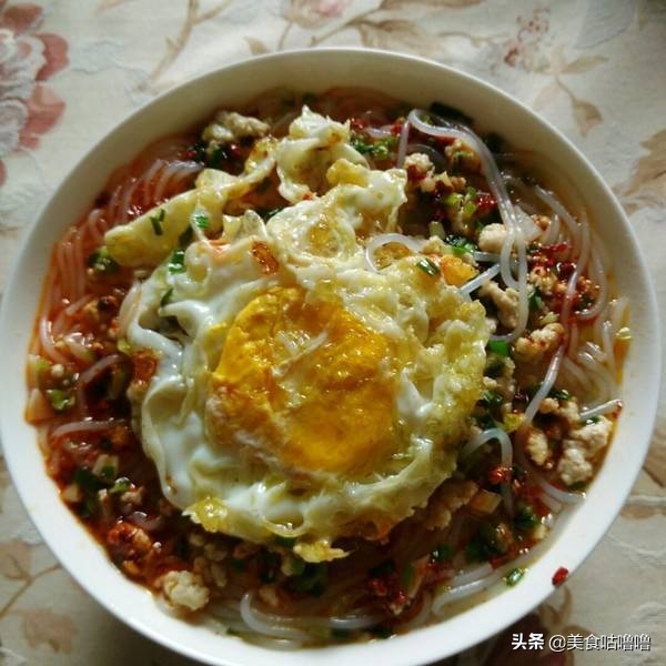 米粉超简单快速的做法,超好吃的米粉做法教程