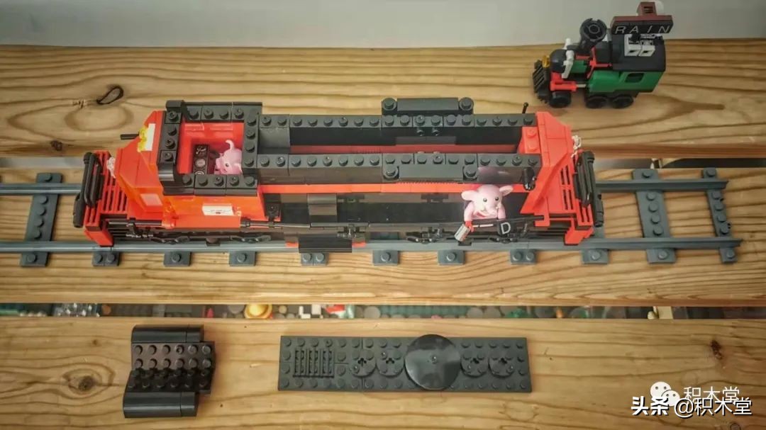 乐*官高**方套内moc最多的一款10183