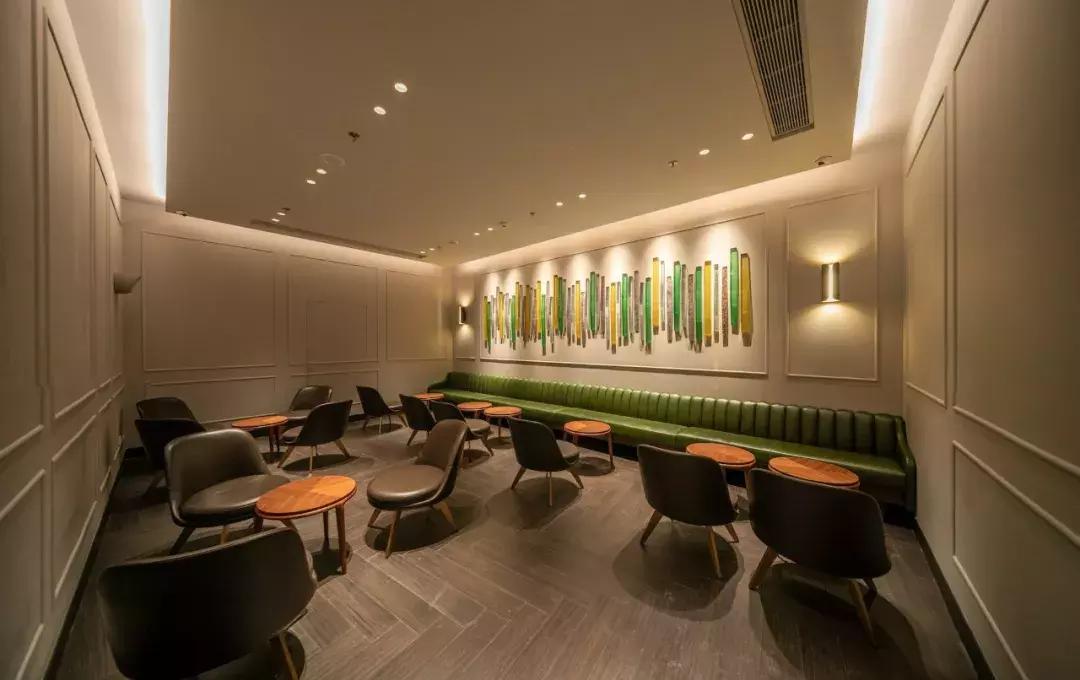 星巴克百年建筑,星巴克翻新