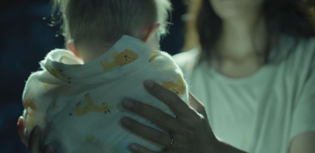 女本柔弱为母则刚是夸赞吗,女本柔弱为母则刚搞笑视频