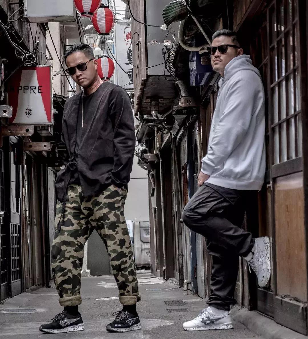 asics和耐克跑鞋,asics是复古与机能最好的诠释