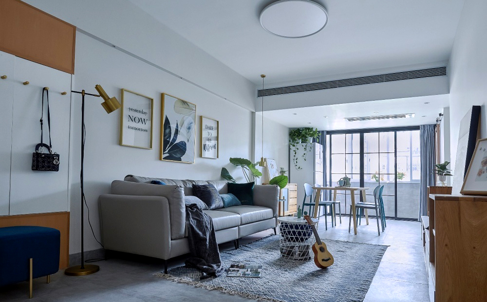 客厅装什么灯具好看又便宜,客厅装哪种灯好看又实用