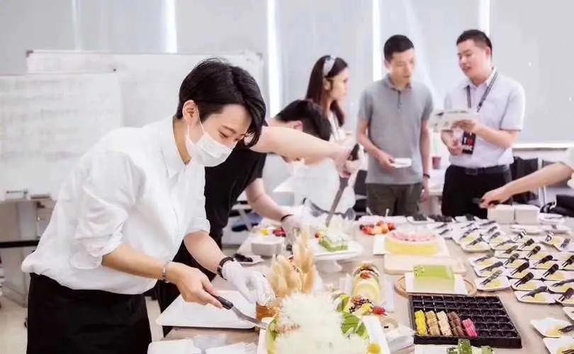 一个优秀行政经理的素养,一名合格的领导应具备哪些能力