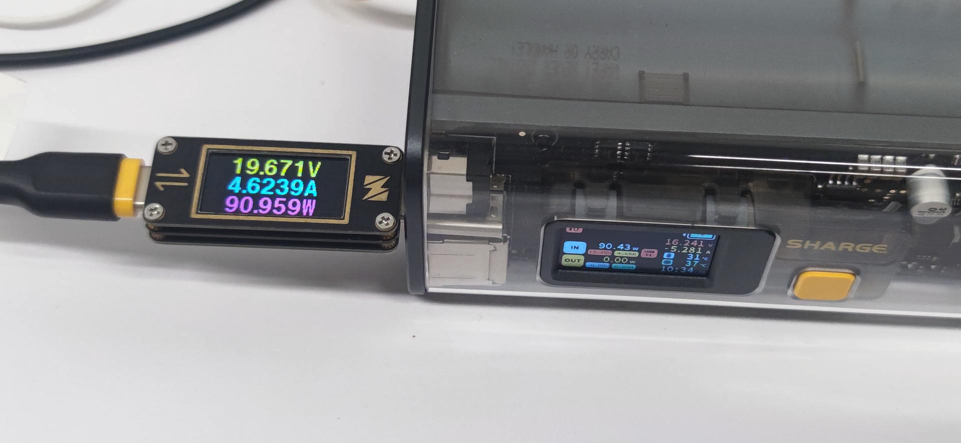 除了超高颜值，闪极卖千元的勇气是什么？一枝独秀