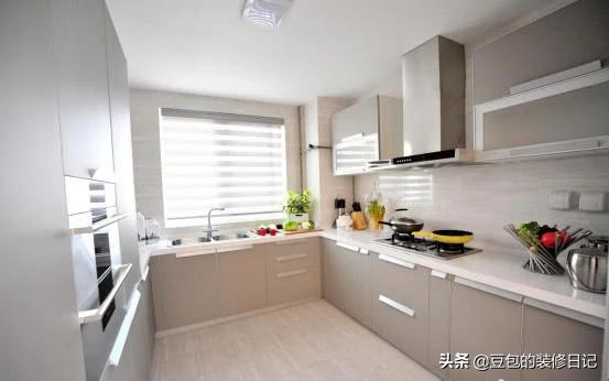 邻居炒菜油烟扰民如何解决,邻居炒菜油烟飘进我家怎么办