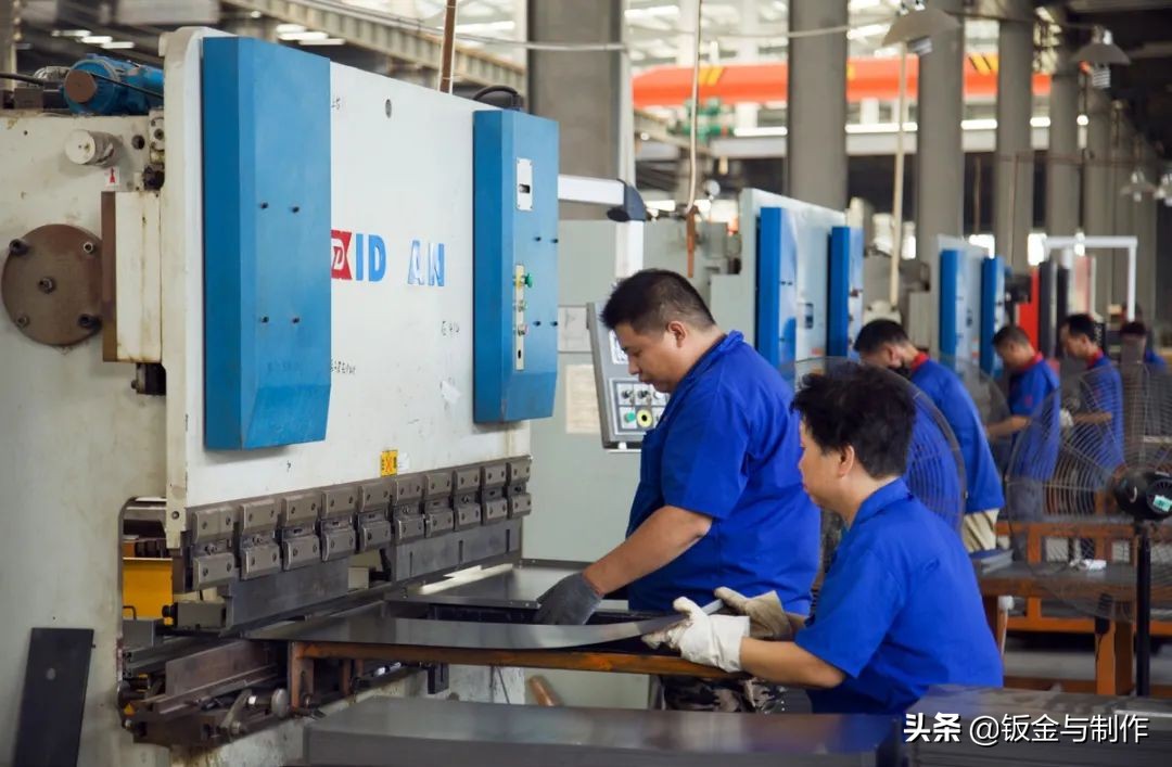 震海钢制办公家具,震海办公家具源头