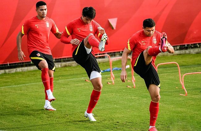 阿兰艾克森重回国家队,里皮武磊艾克森杨旭