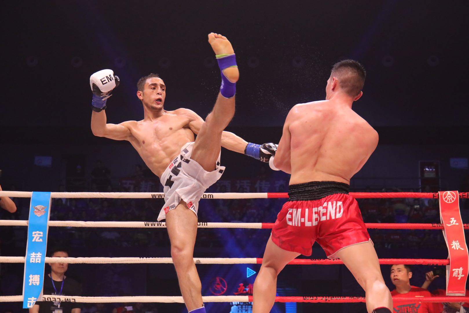 中国泰拳第一人韩飞龙,蒲东东vs韩飞龙